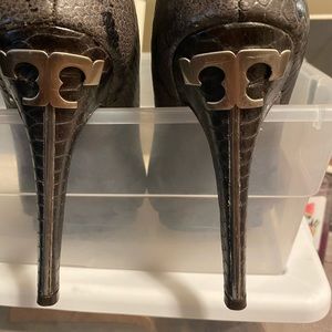 Tory Burch heels 7.5